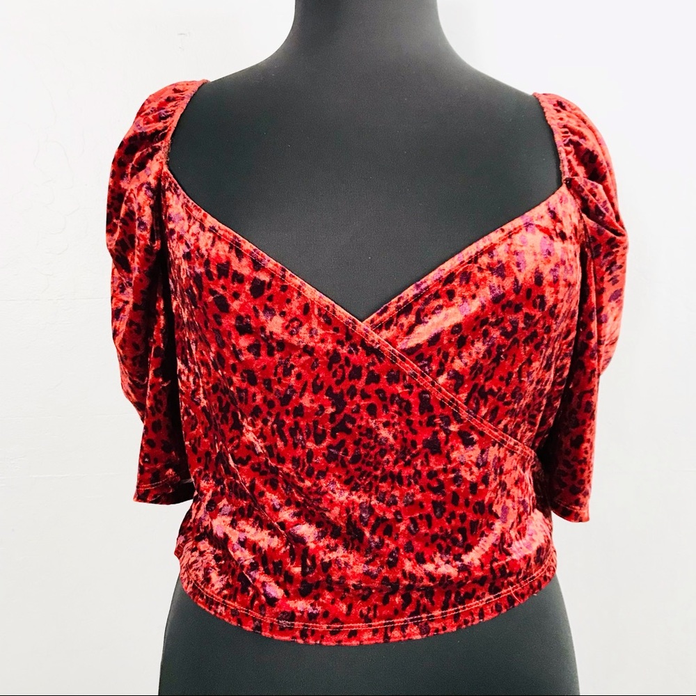 SOLD Red Velvet Leopard Print Puff Shoulder Cropped Top